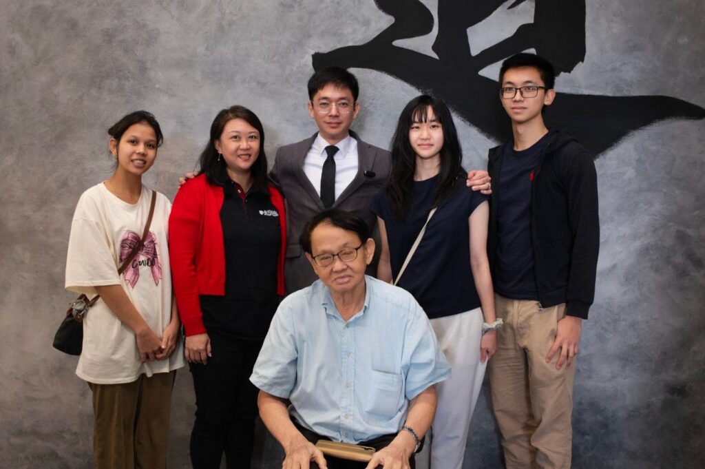 李健发牧师 (Rev. Nelson Lee) 永约教会。恩约教会。